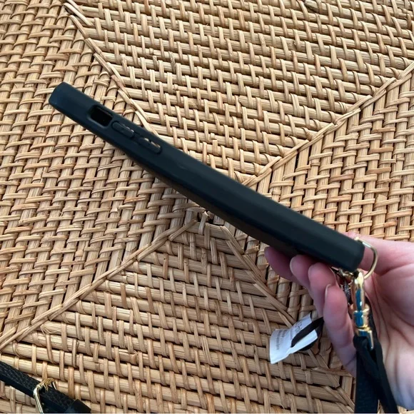 NWT Bandolier Emma Crossbody Black Phone Case IPhone 15 Pro Max Leather MagSafe - Picture 7 of 12